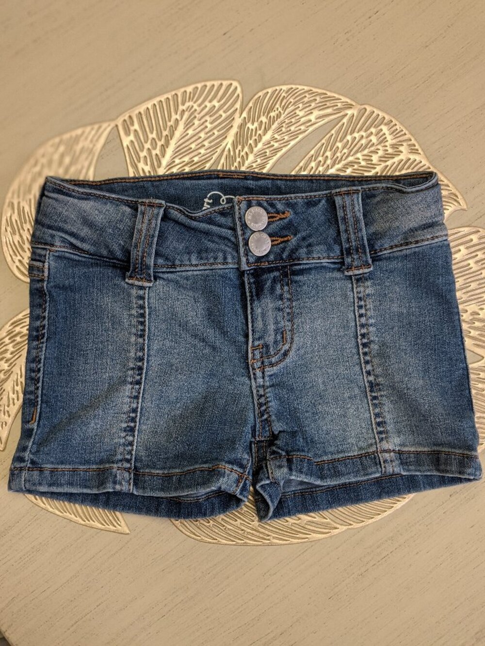 Girls art class Denim Shorts Size 6/7